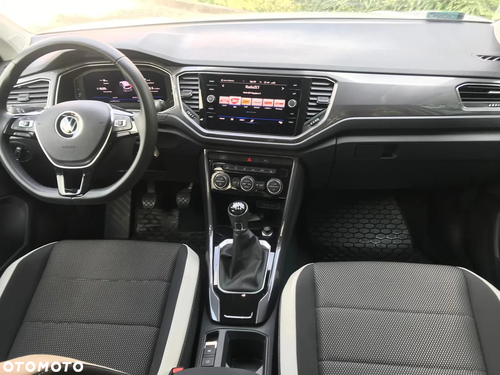 Volkswagen T-Roc 1.5 TSI GPF ACT Advance - 9