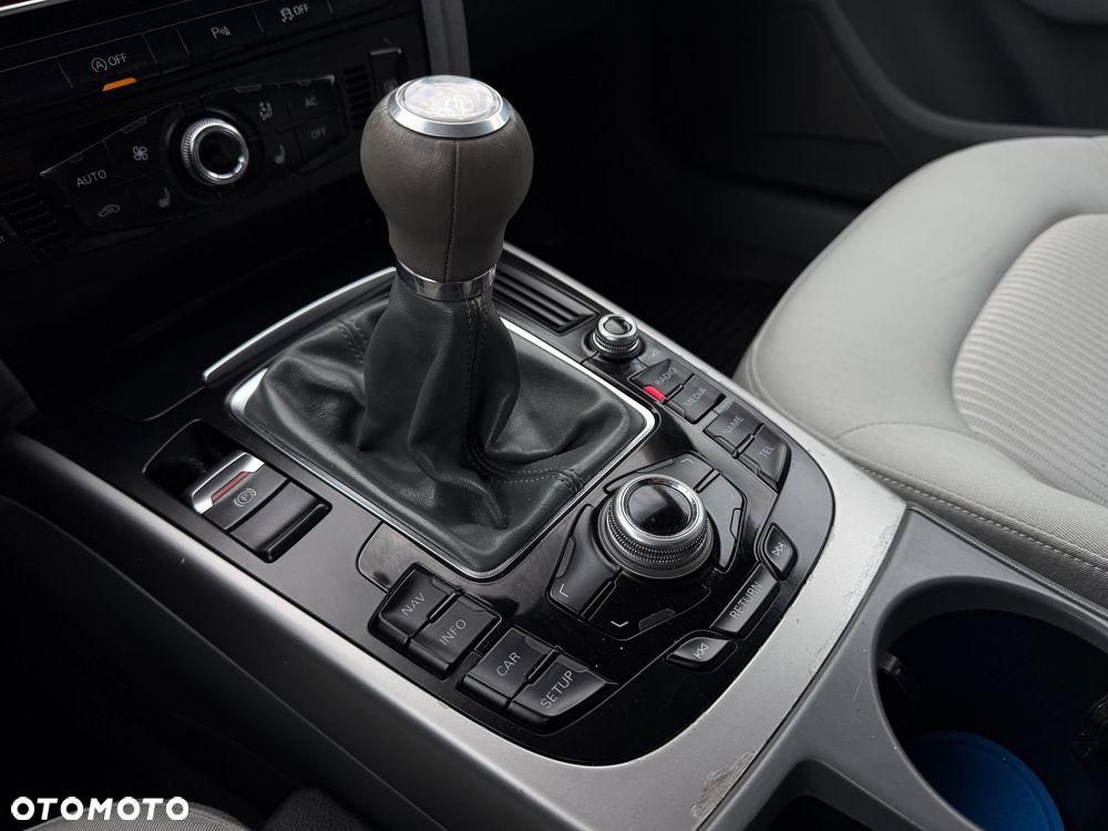 Audi A4 Avant - 25