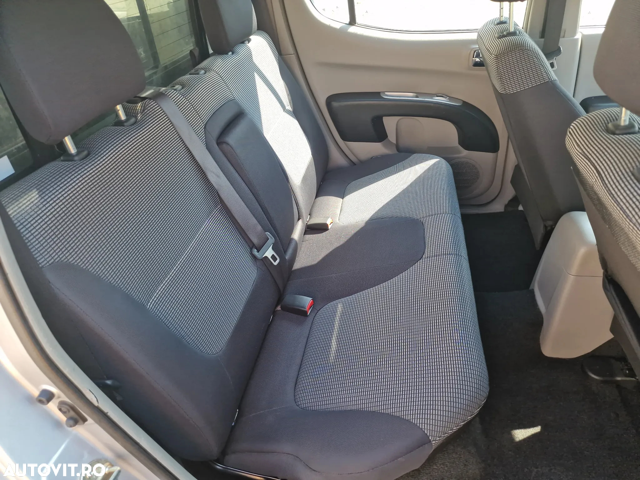 Mitsubishi L200 Pick Up 4x4 Inform Double Cab - 14