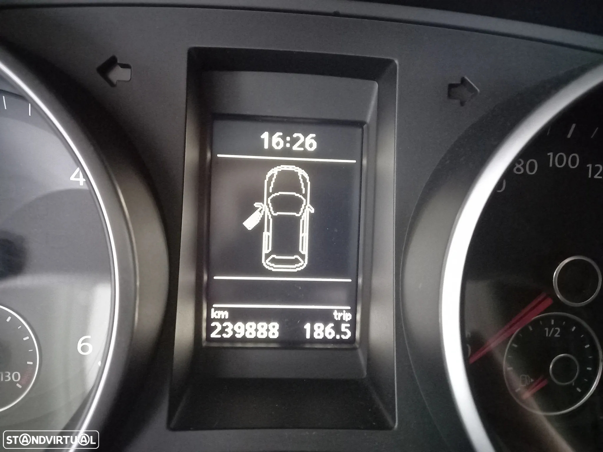VW Golf Variant 1.6 TDi 4Motion BlueMotion Comfortline - 6