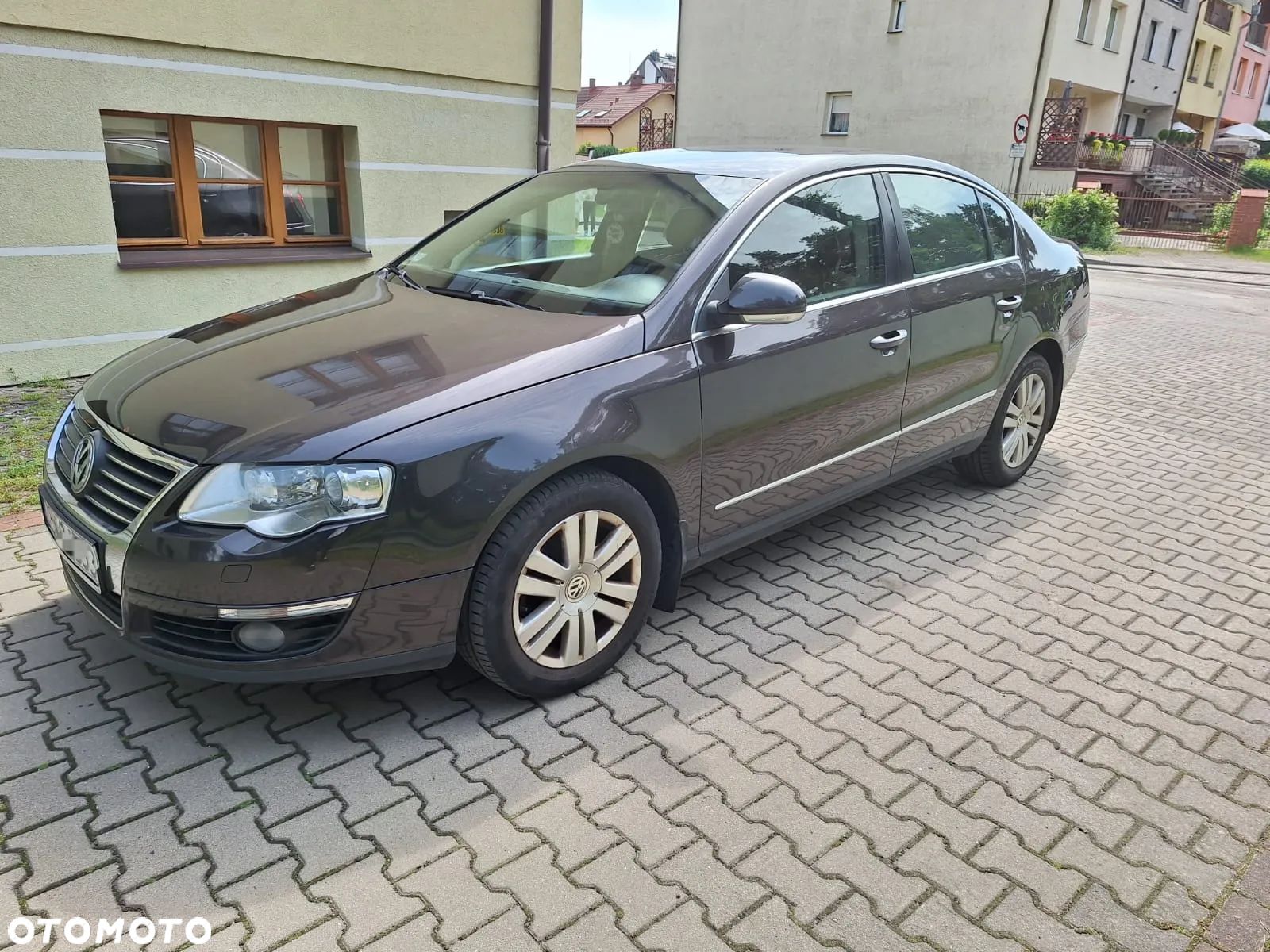 Volkswagen Passat 2.0 TDI DPF Highline - 1