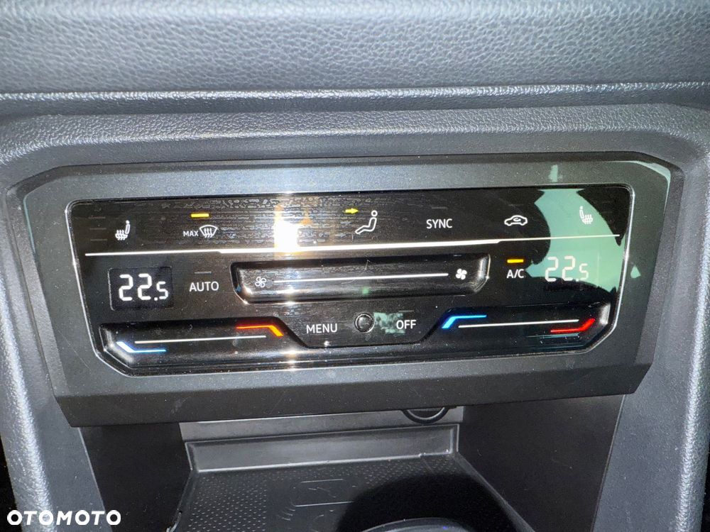 Volkswagen Tiguan 1.5 TSI EVO Elegance DSG - 22