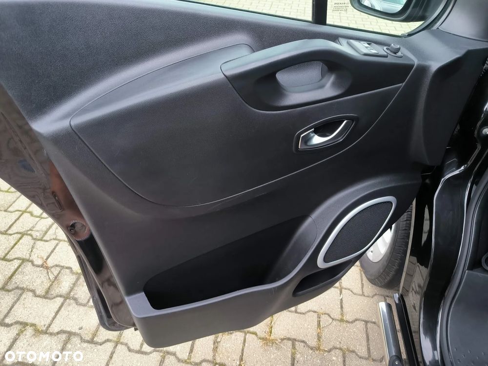 Renault Trafic 2.0 dCi Escapade EDC - 28