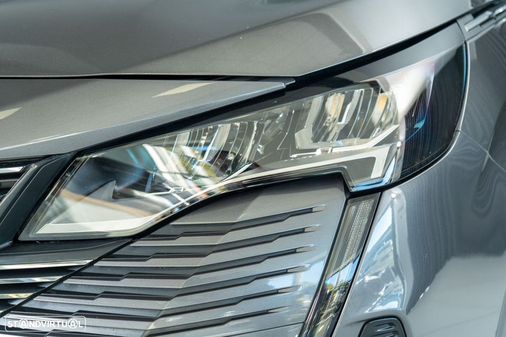 Peugeot 3008 1.6 Hybrid Allure e-EAT8 - 29