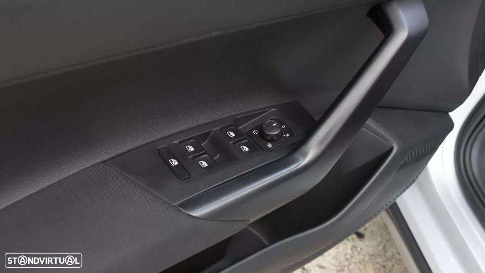 VW Taigo 1.0 TSI Urban - 20