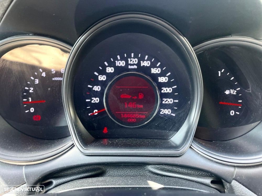 Kia Ceed 1.6 CRDi ECO - 12
