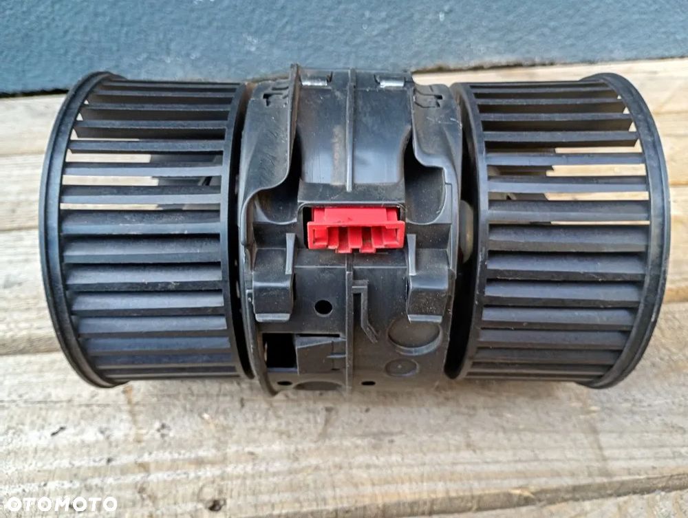 Dmuchawa Nawiewu Wentylator Renault Trafic III Vivaro B Talento NV300 2014-2024 - 1