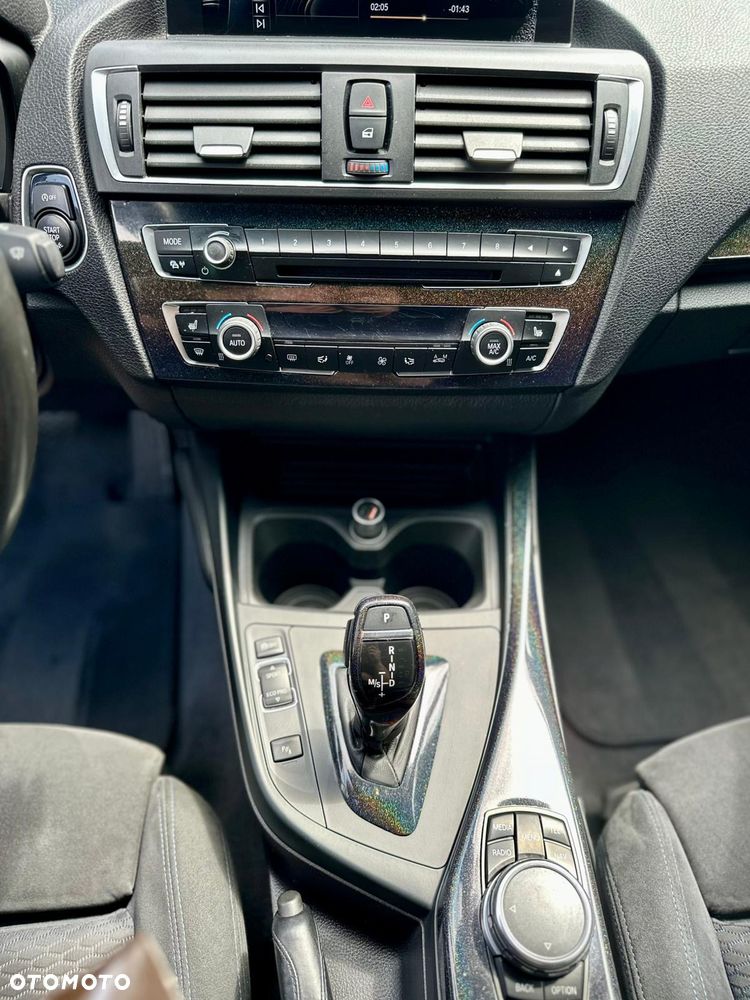 BMW Seria 1 120d - 8