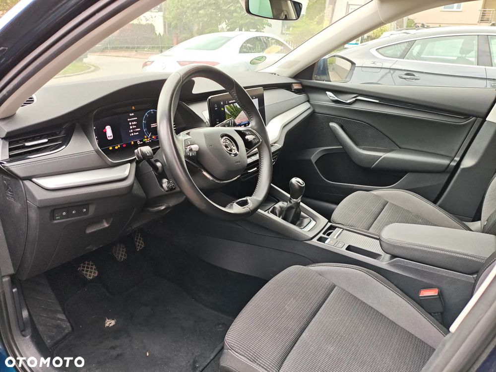 Skoda Octavia 2.0 TDI Style - 19