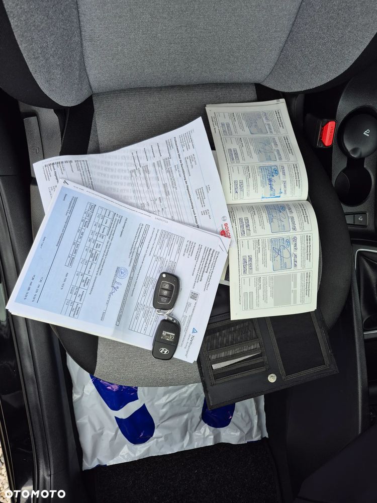 Hyundai i20 - 18