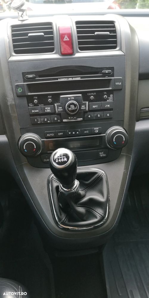 Honda CR-V 2.0 Executive - 24