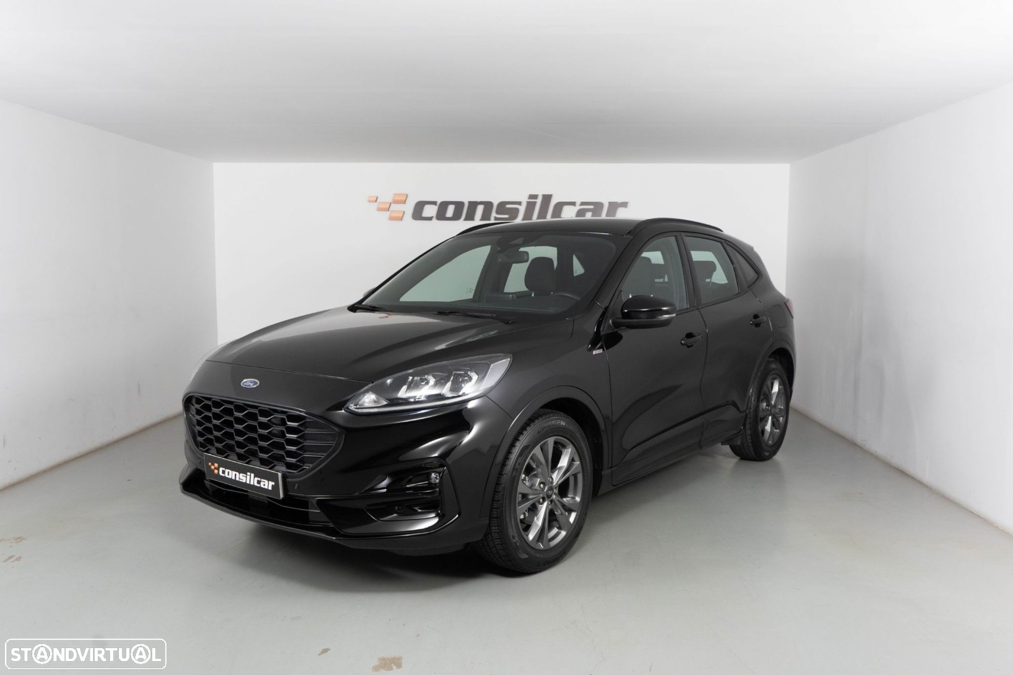 Ford Kuga - 1