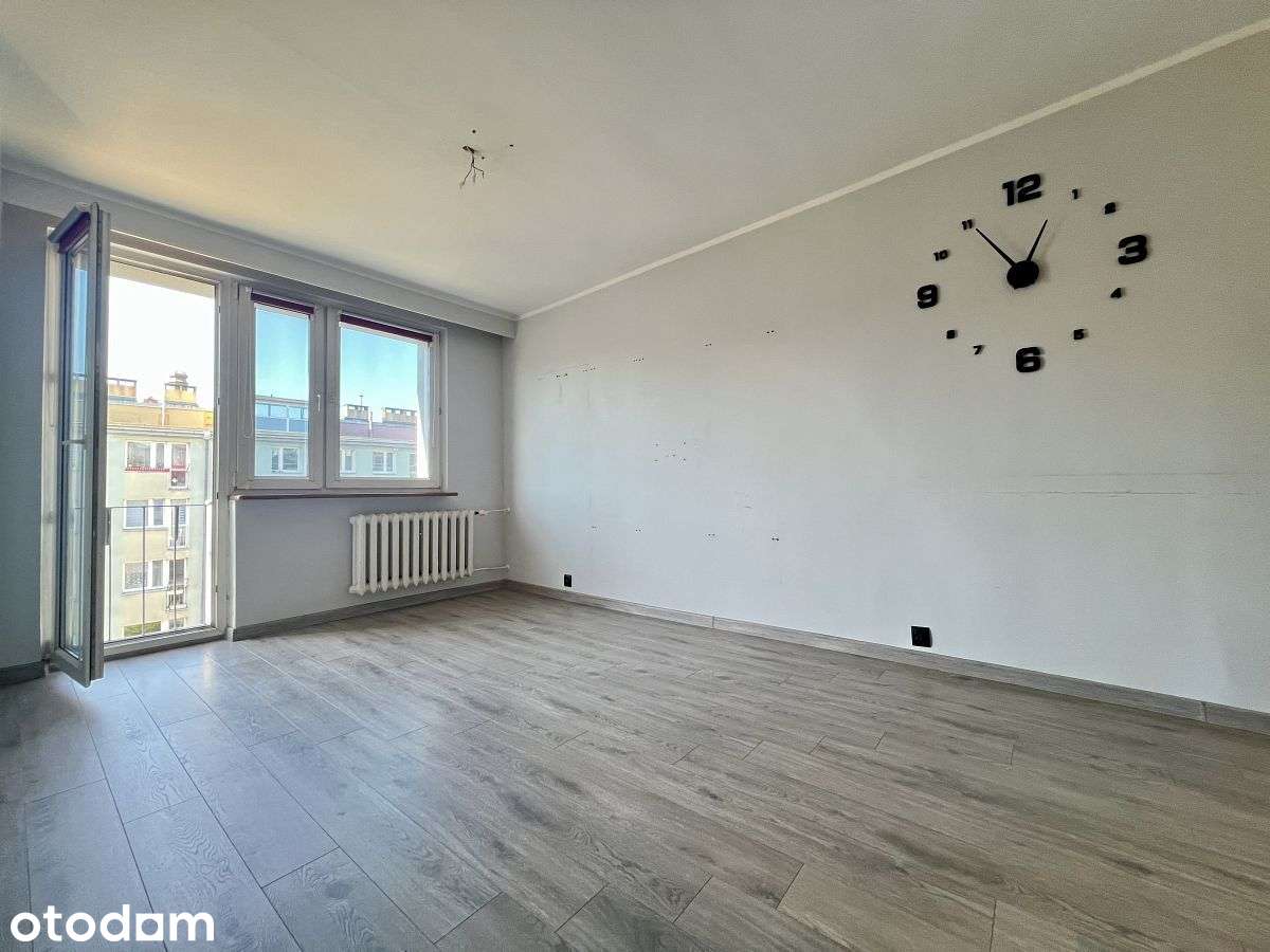3 pokoje/ Grażyny/45,55m2/balkon francuski
