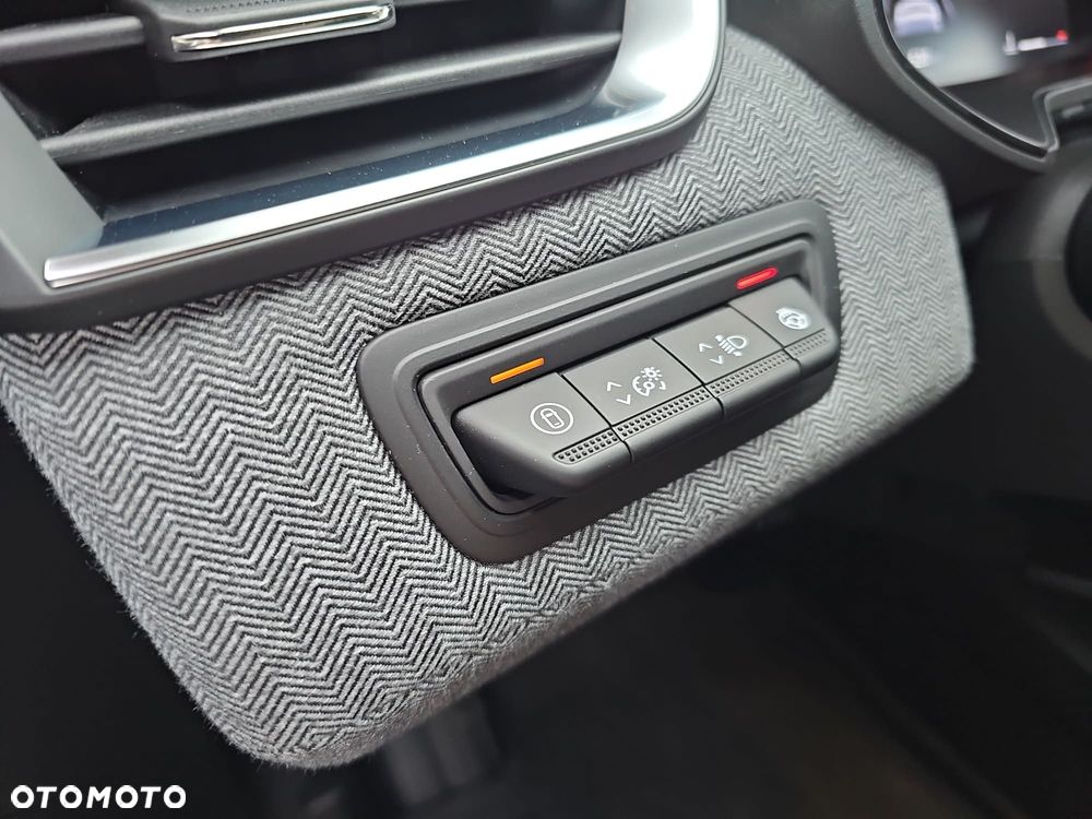 Renault Clio 1.0 TCe Techno - 22