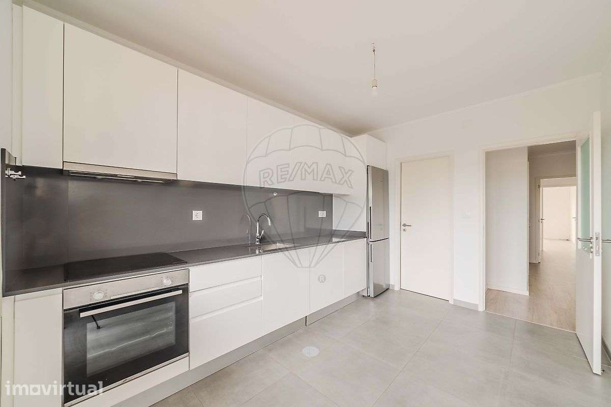 Apartamento T3 para arrendamento - Grande imagem: 2/22