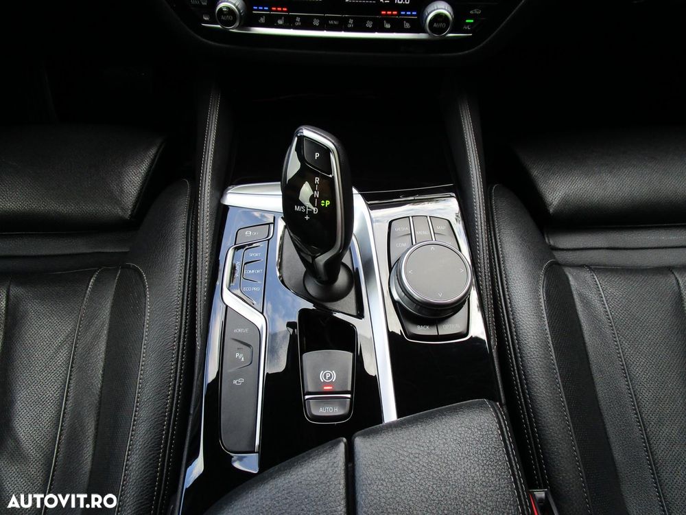 BMW Seria 5 530e xDrive AT PHEV - 8