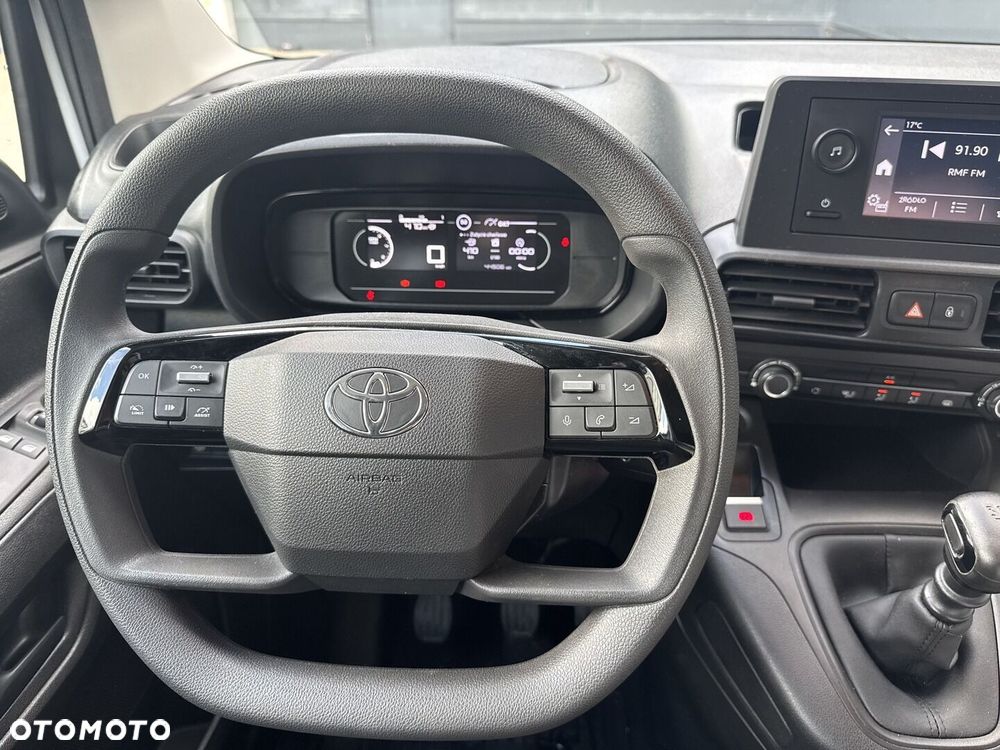 Toyota PROACE CITY - 13