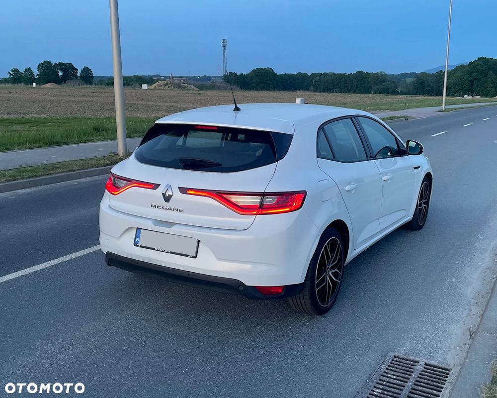 Renault Megane 1.5 dCi Zen - 5
