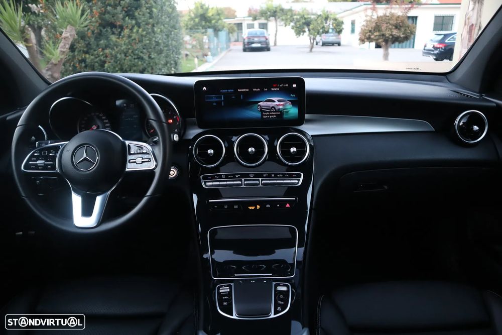 Mercedes-Benz GLC 300 e Coupé 4Matic - 28