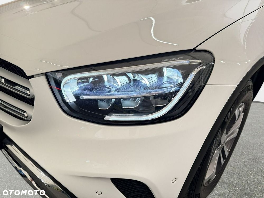 Mercedes-Benz GLC - 9