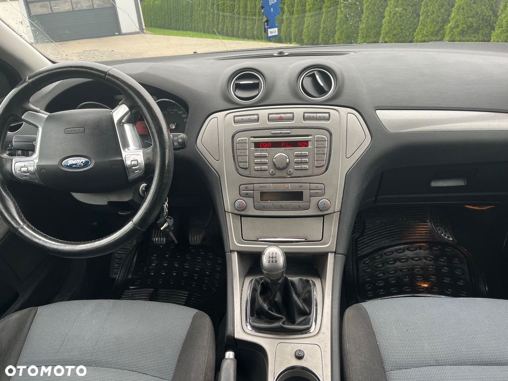 Ford Mondeo 1.8 TDCi Ambiente - 20