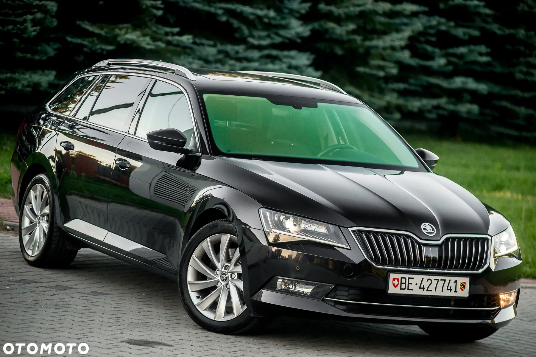 Skoda Superb Combi 2.0 TSI 4x4 DSG Ambition - 2
