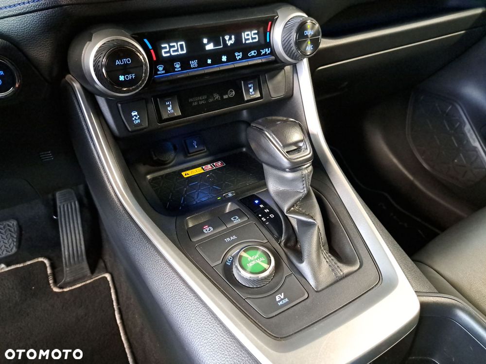 Toyota RAV4 2.5 Hybrid Selection 4x4 - 27