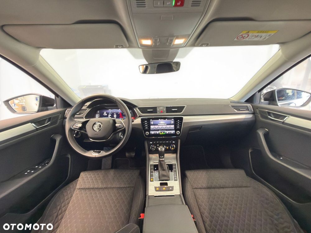 Skoda Superb 1.5 TSI Ambition DSG - 27