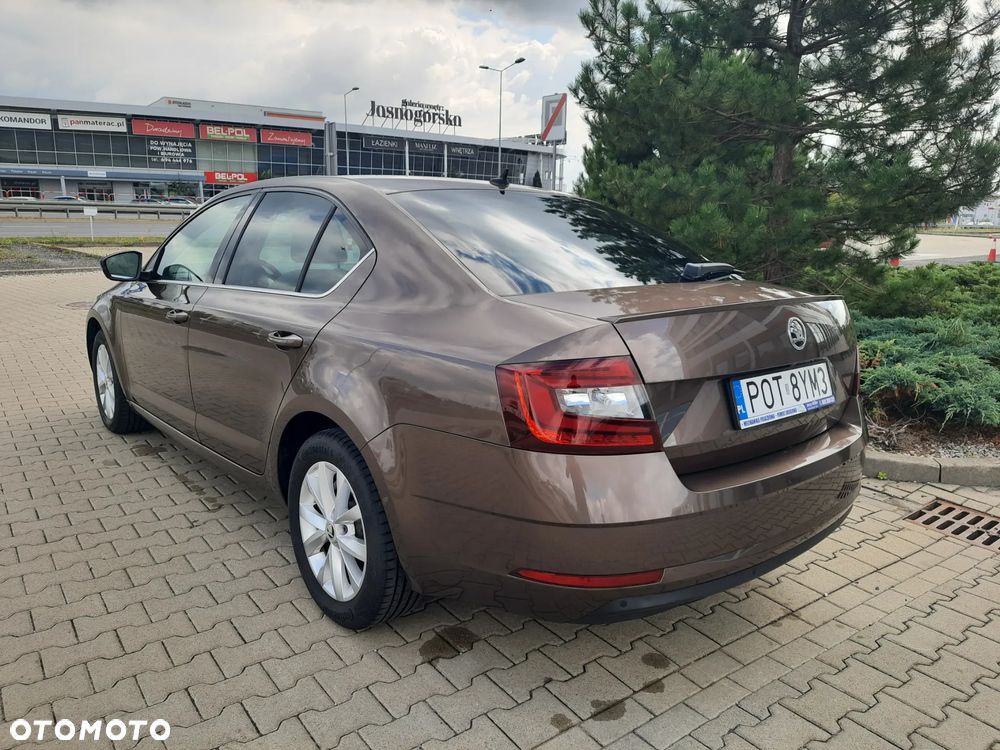 Skoda Octavia - 4