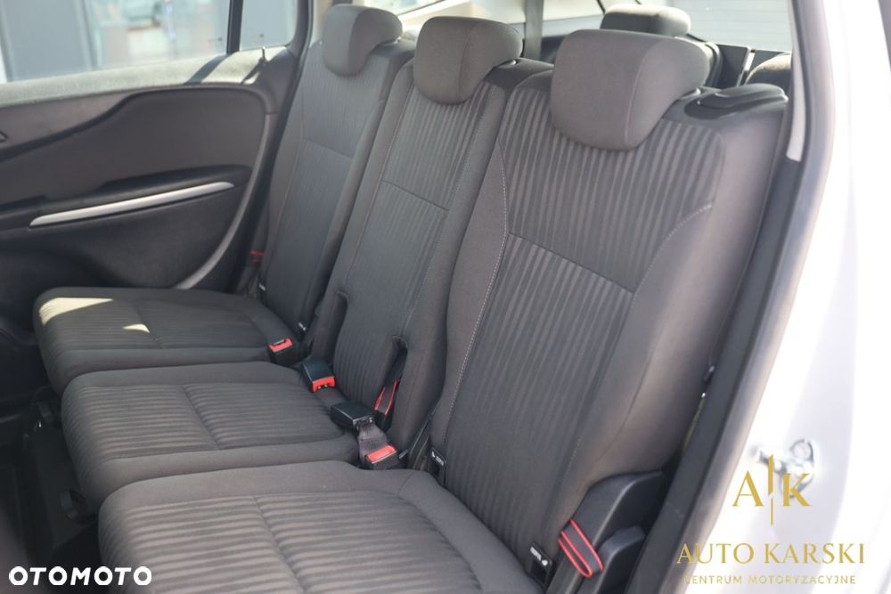 Opel Zafira - 34
