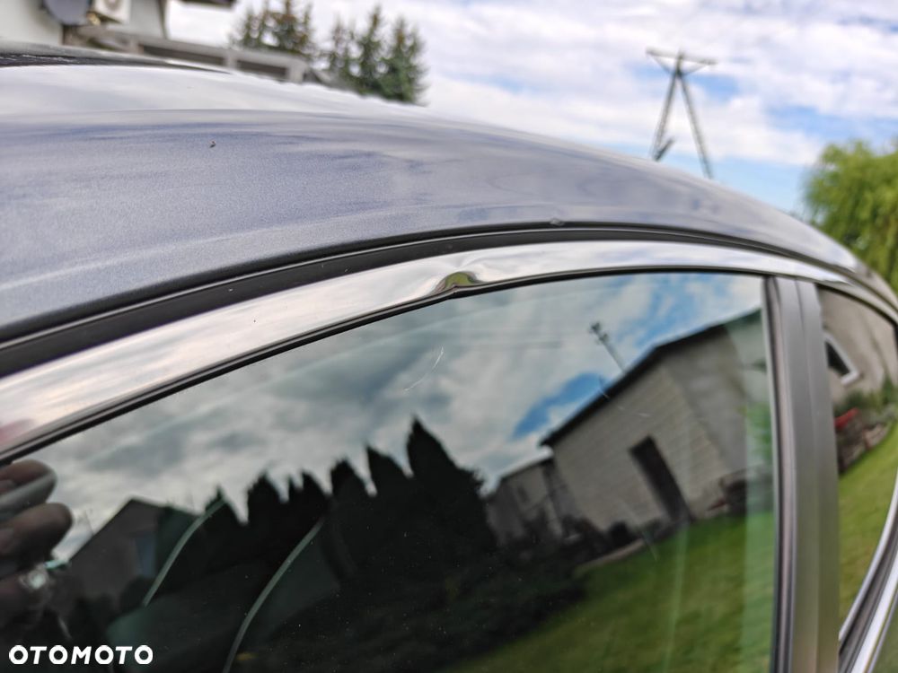 Renault Clio TCe 100 INTENS - 18