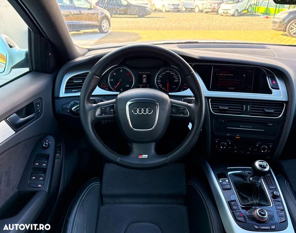 Audi A4 Avant 2.0 TDI DPF quattro S line Sportpaket (plus) - 19