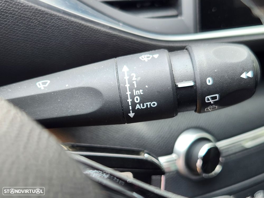 Peugeot 308 1.5 BlueHDi Business Line - 24