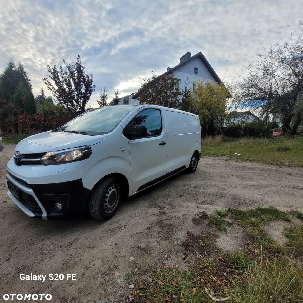 Toyota Proace - 13