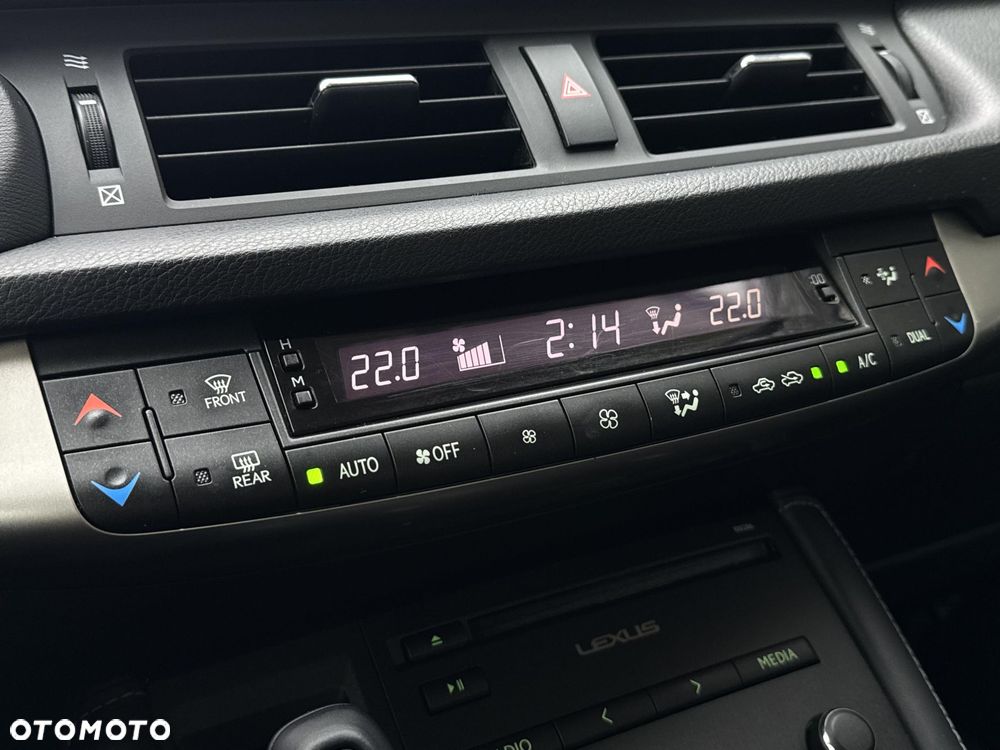 Lexus CT 200h Classic - 26