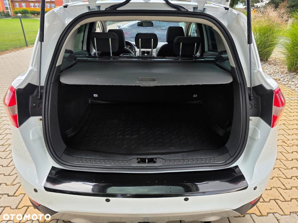 Ford Kuga - 20