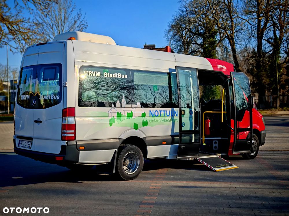 Mercedes-Benz CO TY 35 - 2