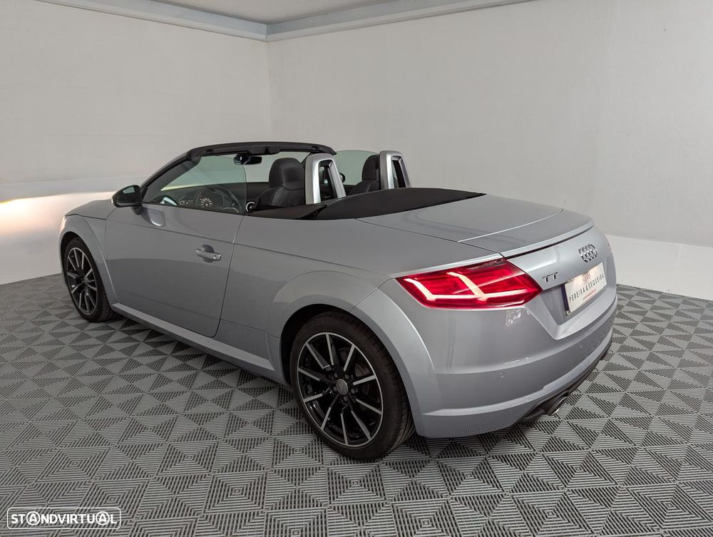 Audi TT Coupé 2.0 TDI S-line - 2