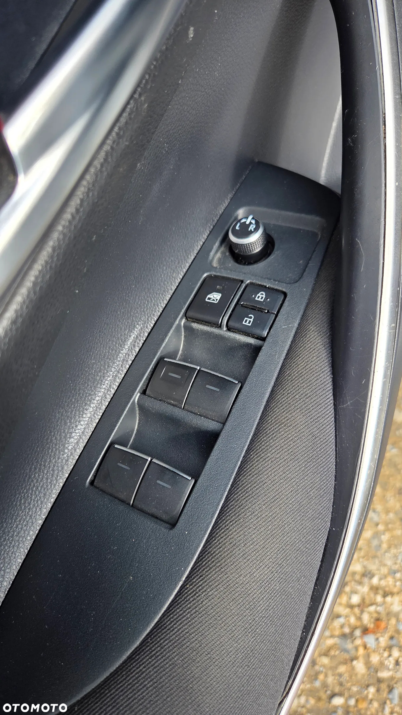 Toyota Corolla 1.8 Hybrid Comfort - 20