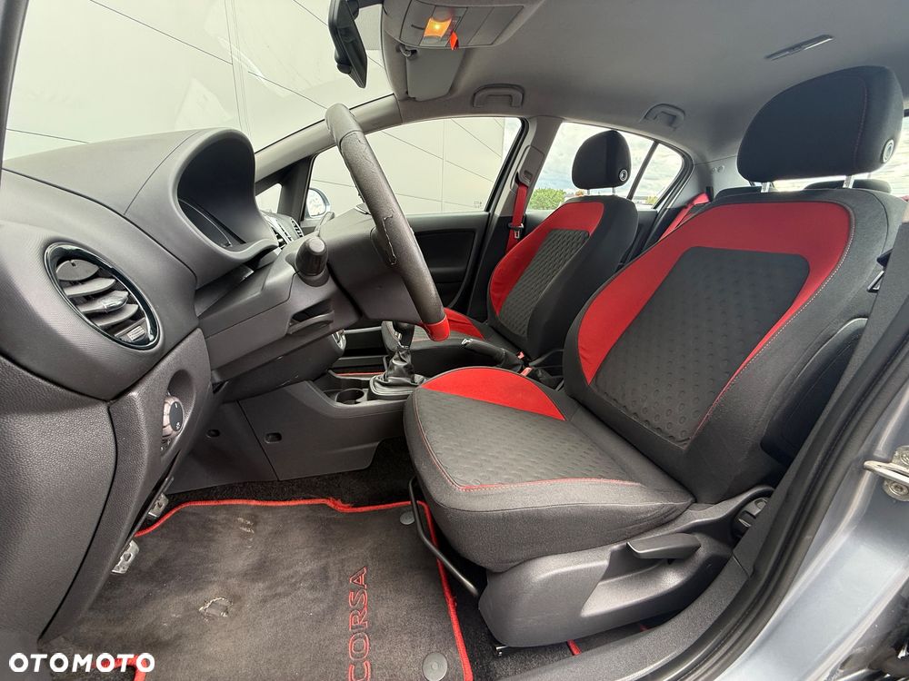 Opel Corsa 1.6 Turbo GSi - 16