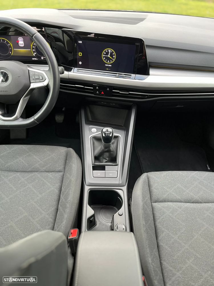 VW Golf 1.0 TSI R-Line - 10