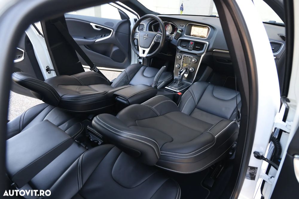 Volvo V40 D3 Aut. Kinetic - 16