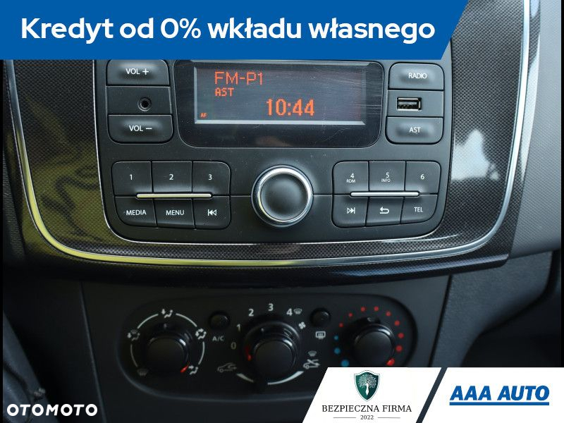 Dacia Sandero - 13