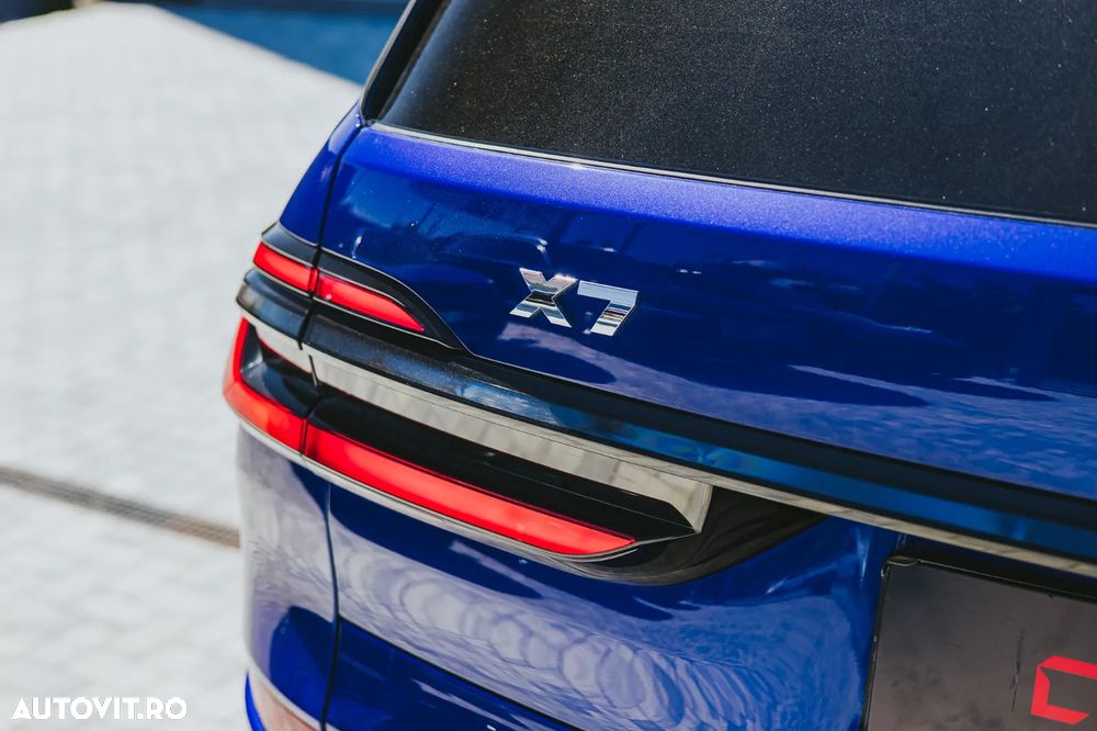 BMW X7 M60i xDrive - 15