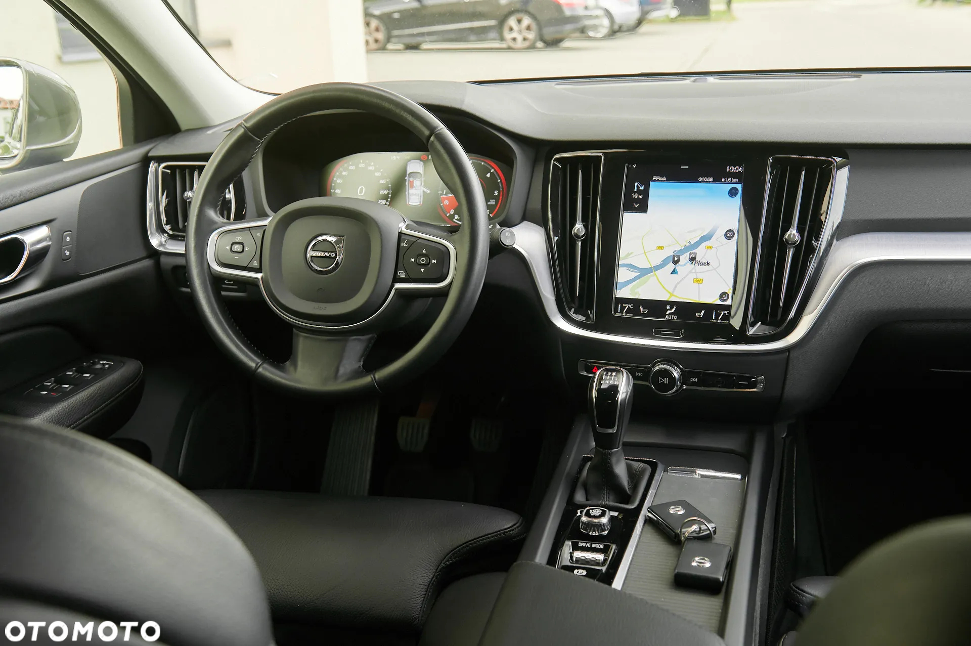 Volvo V60 D3 Momentum Pro - 31