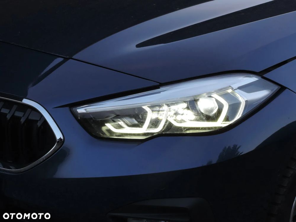 BMW Seria 2 218i Edition Colorvision - 28