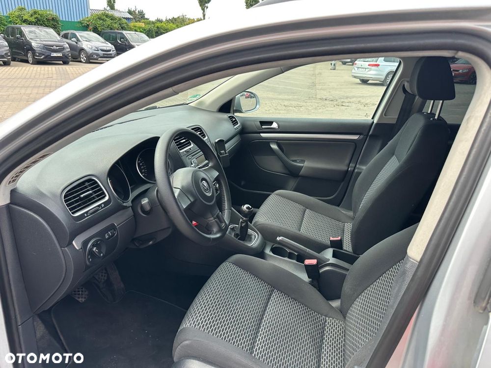 Volkswagen Golf 1.6 TDI BlueMotion Technology Comfortline - 20