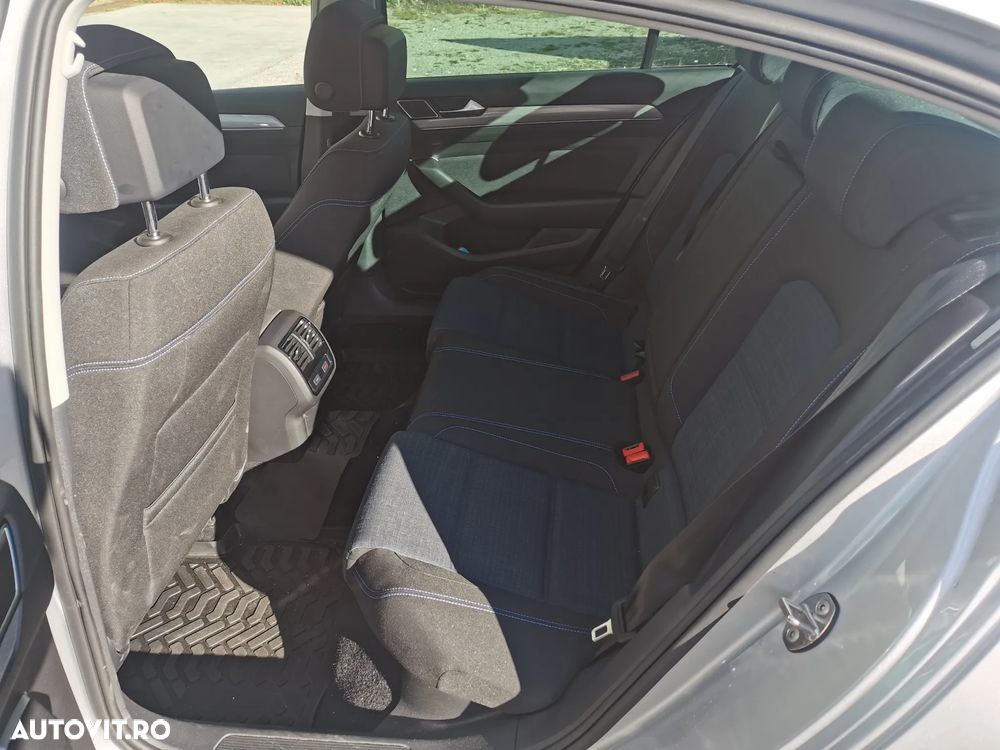 Volkswagen Passat 1.4 TSI Plug-In-Hybrid DSG GTE - 9
