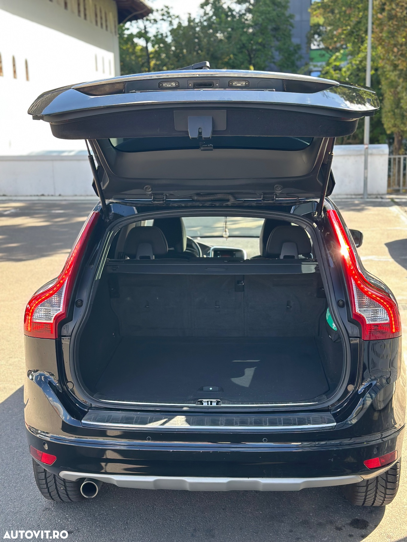 Volvo XC 60 D3 Geartronic Momentum - 16