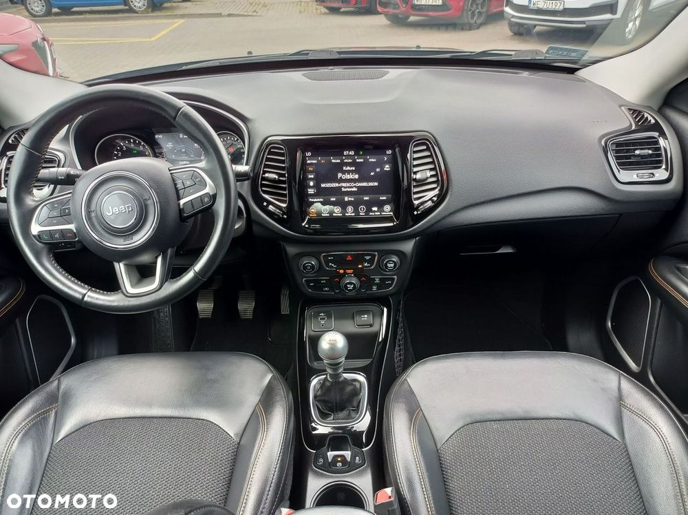 Jeep Compass - 15